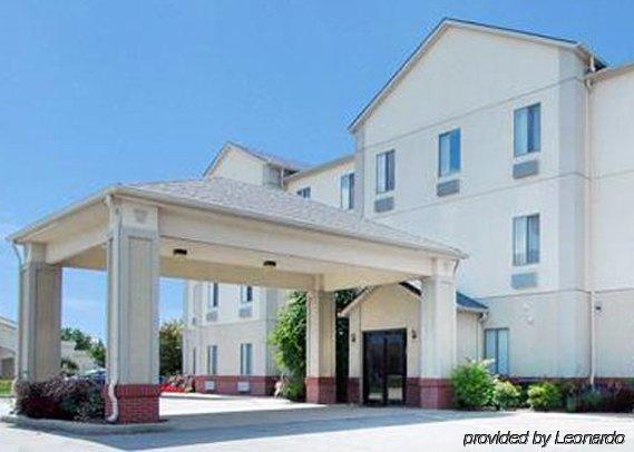 Spark By Hilton Indianapolis Northeast Fishers Buitenkant foto